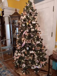 November 2024 Tree Decoration 4